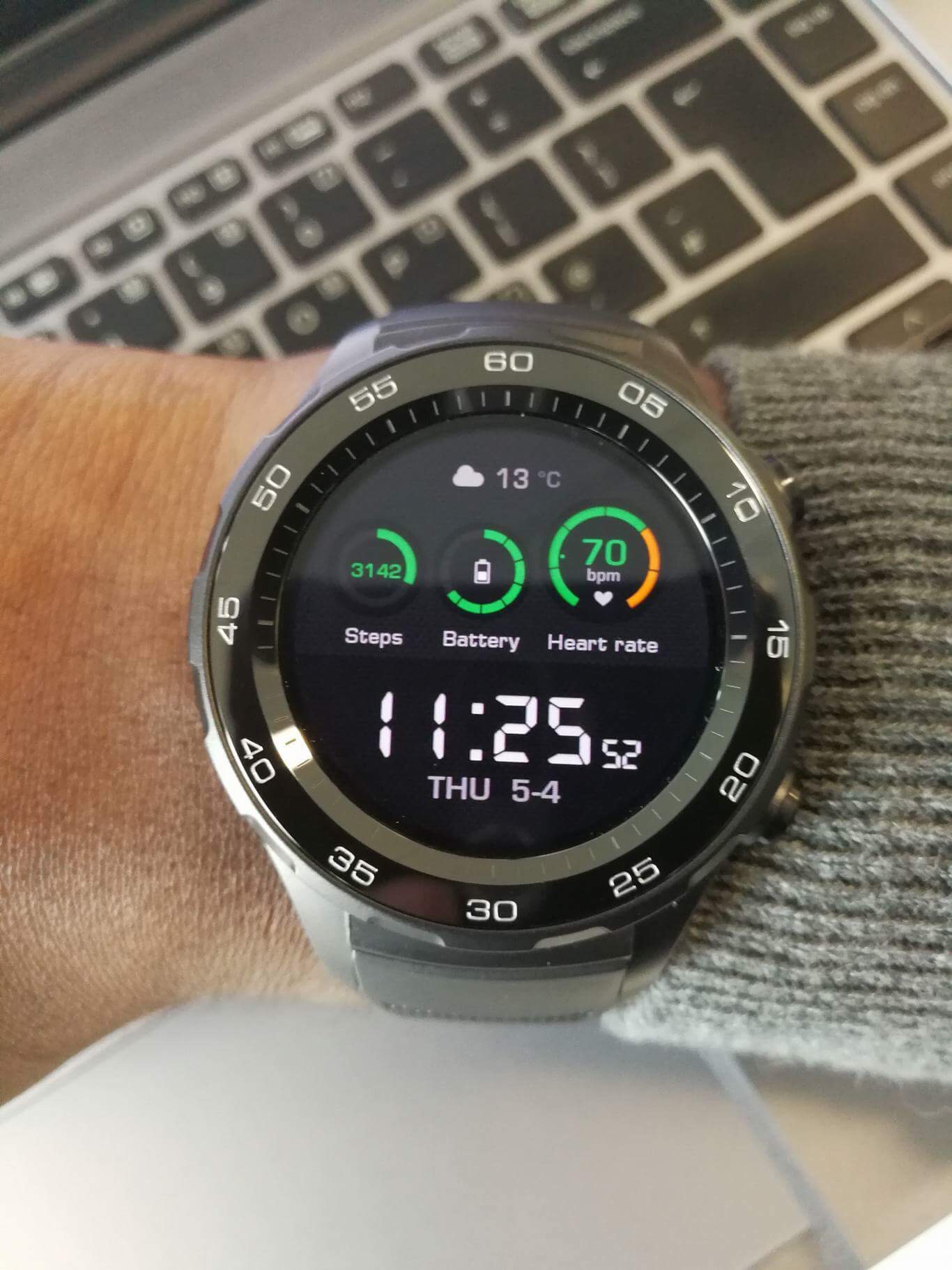 Maketh-the-man-Anton-Welcome-Huawei-watch-2-watch-face-explorer.jpg