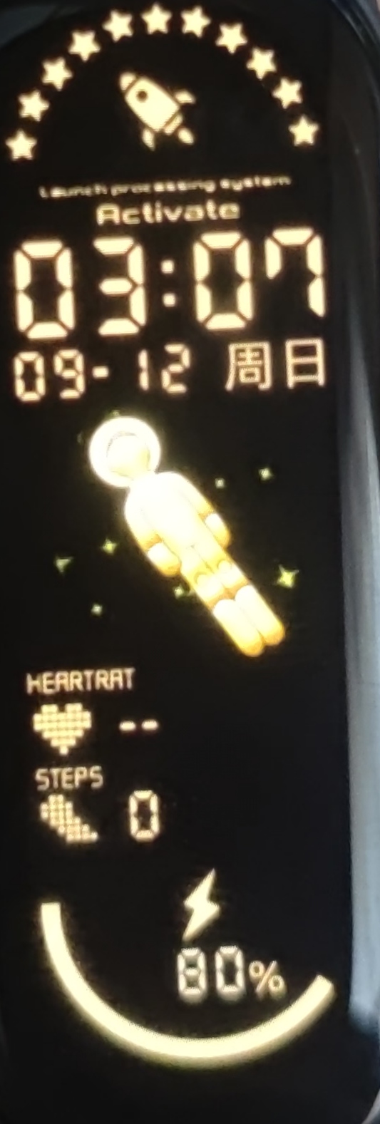 金色太空人表盘